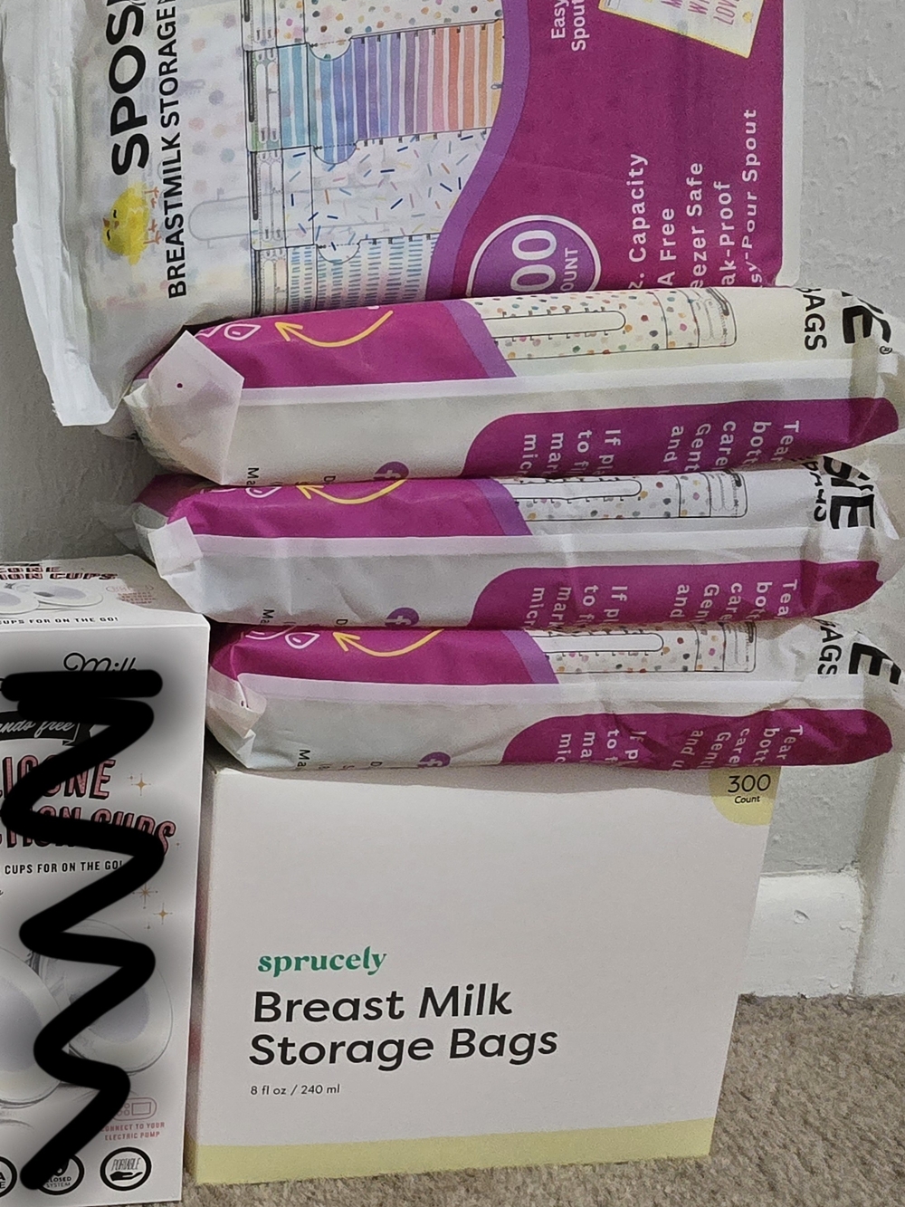Sprucely Breast Milk Storage Bags - White with Green Accents
